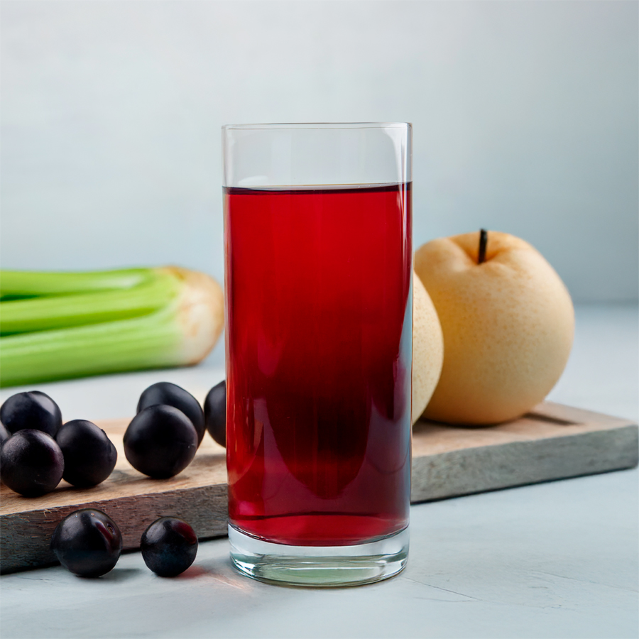 🍇巨峰と梨デトックスジュース🍐
📍材料
巨峰 … 300g🍇
梨 … 1個🍐
セロリ … 1本🥬
カリウムが含まれてり、むくみ解消が期待できます🌟

他にもレシピがたくさん💓👉kuvings.jp/blogs/recipe

#クビンス #Kuvings #スロージューサー