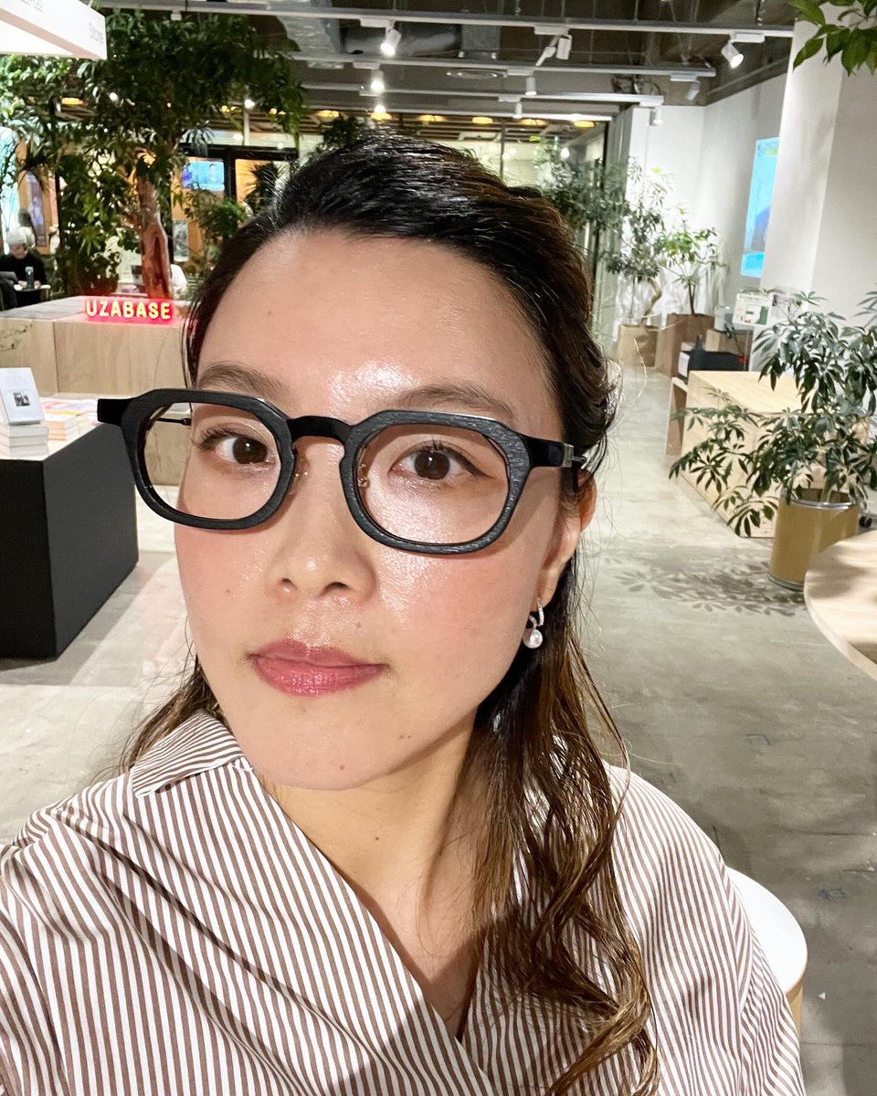 ayana_kizaki's tweet image. #今日のメガネ 迷います
#albertimstein  #TheUPDATE