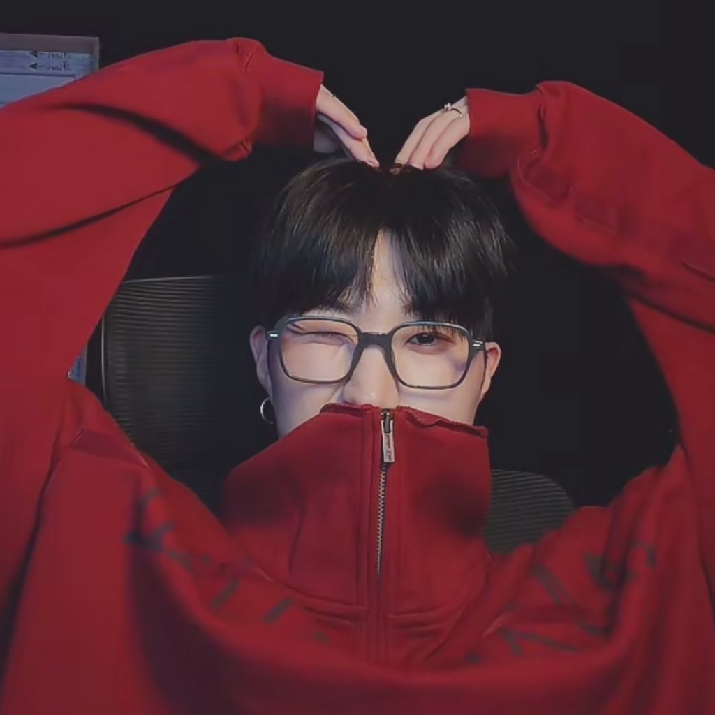 fool4111_'s tweet photo. 준태는 확신의 쿨톤이라서 넘좋 😍 https://t.co/1wsMPbMhdF