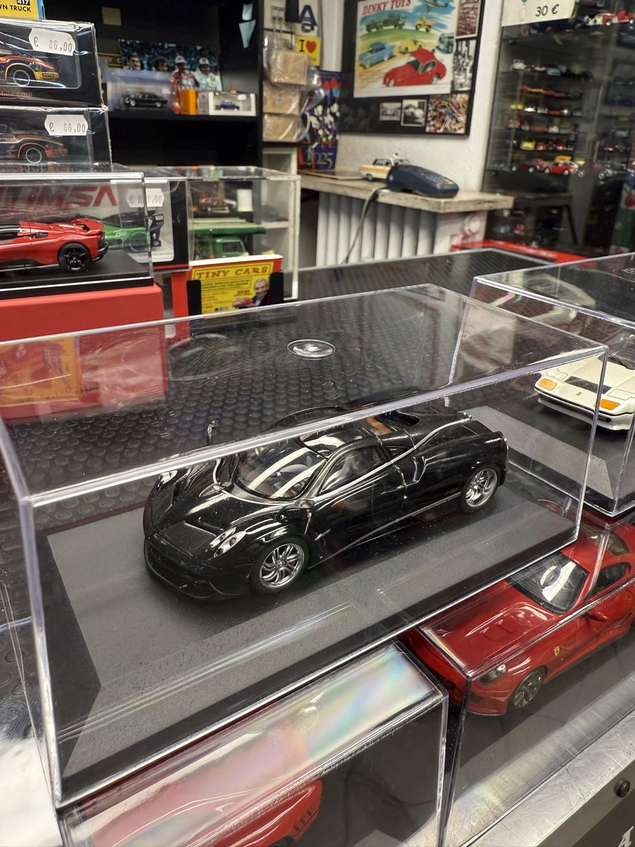 cars_tiny's tweet image. BBR Looksmart Autoart scala 1:43 km Zero #tinycars #bbr #looksmart #scala143 #diecast #model #modellismo #macchinine