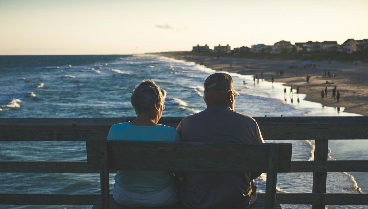 deveregroup's tweet image. 💼💰 Reeves’ pension raid rumours have expats eyeing moving funds out of UK🇬🇧➡️🌍

londondaily.news/reeves-pension… @LDNdailynews

#Pensions #UKExpats #Tax #Retirement #RachelReeves #Budget