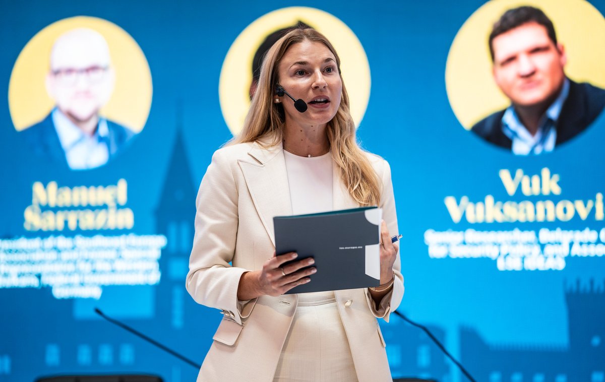 EU_ISS's tweet image. We were glad to be at the Sarajevo Security Conference, hosting a panel on #ForeignInterference in the #WesternBalkans. Experts discussed domestic enablers &amp;amp; external drivers, allies &amp;amp; adversaries and ways to strengthen resilience.