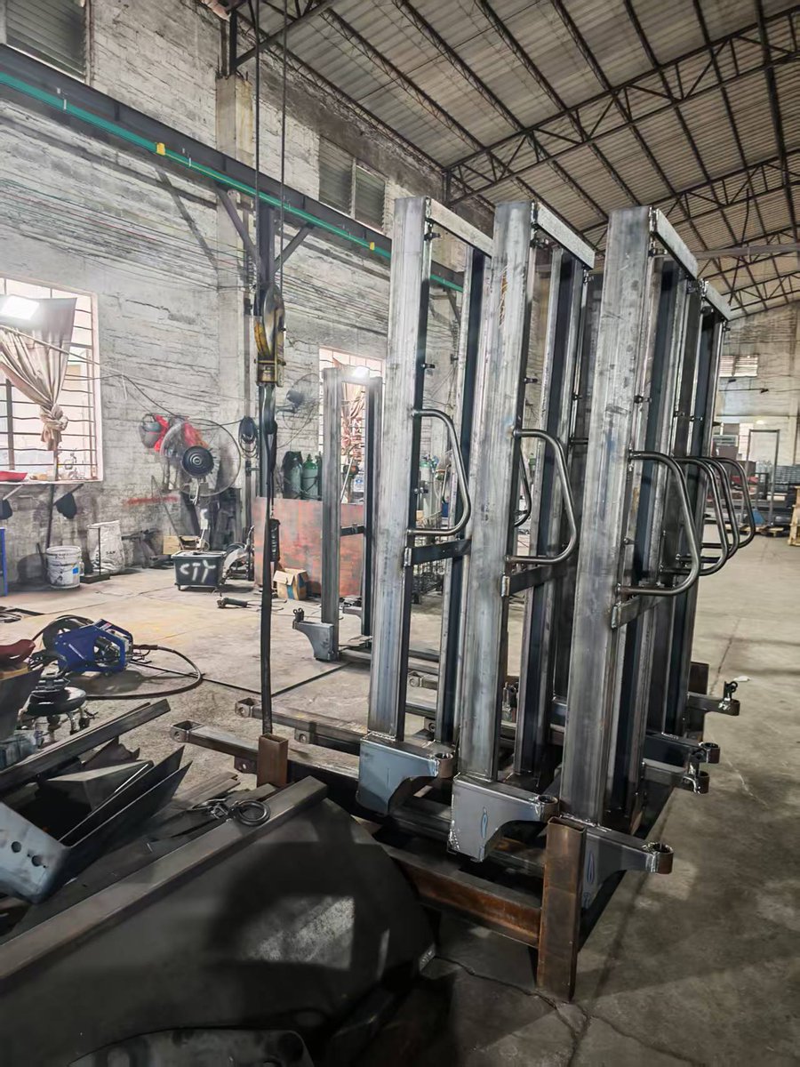 matta_yang's tweet image. Stacker welding production in our workshop offers customized service. Welcome to your inquiry.
WhatsApp: +86 13712912086
#manualstacker #handstacker #palletstacker #stacker #hydraulicstacker