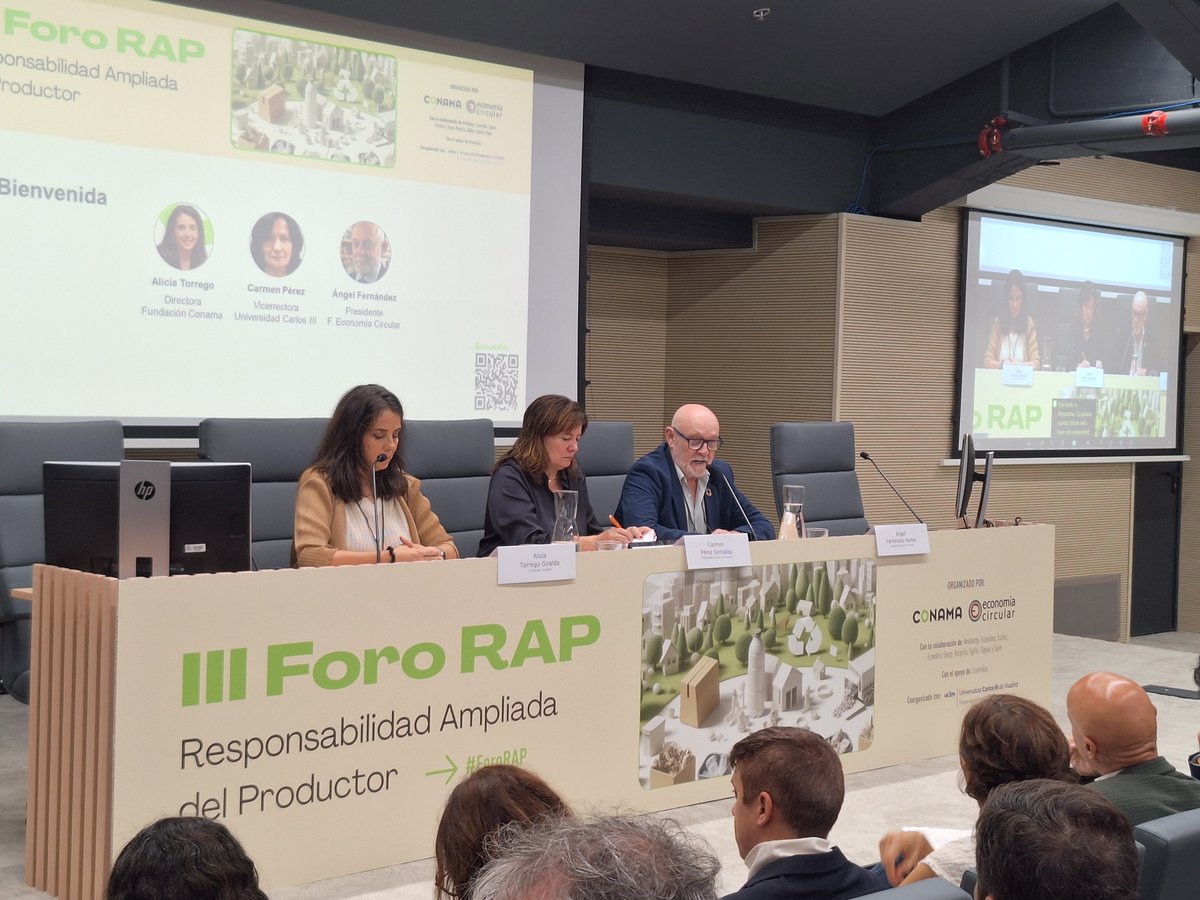 Ec_Circular's tweet image. 🤝 Participación destacada de la @Ec_Circular con:

🗣️ Ángel Fernández, Presidente
🗣️ Nuria Garrido, Secretaria del Patronato
🗣️ Manuel Guerrero, Director

Su implicación reafirma el compromiso con una economía circular alineada con las nuevas políticas europeas 💡

#ForoRAP