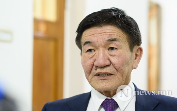 Энэ хүн задлан хийгээд Өвөр Монгол эрийг жам ёсны үхэл гэсэн юм уу