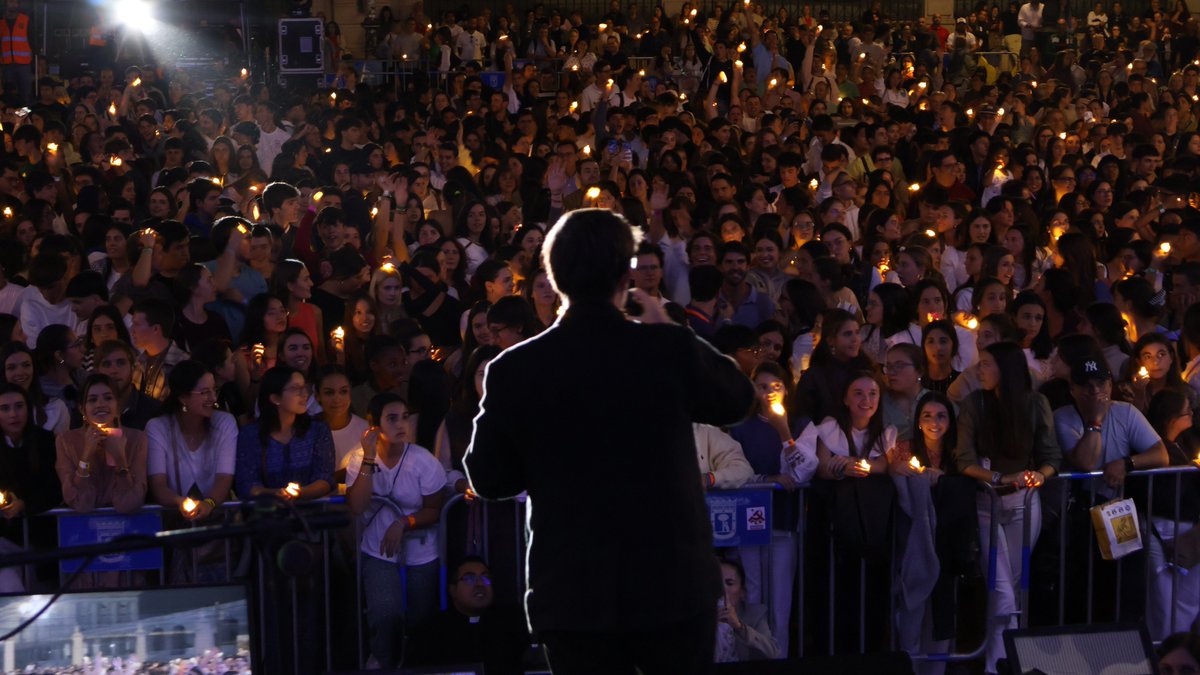 archimadrid's tweet photo. 📰Éxito del #WOWFest: fe, alegría y esperanza entre los jóvenes de las diócesis de Madrid, @DiocesisGetafe y @DiocesisAlcala
➡️«El sábado no fue solo un evento más: fue un signo vivo de que la esperanza sigue marcando el ritmo de nuestra Iglesia joven»
https://t.co/qiwl0morsN https://t.co/zjbBTjUR9y