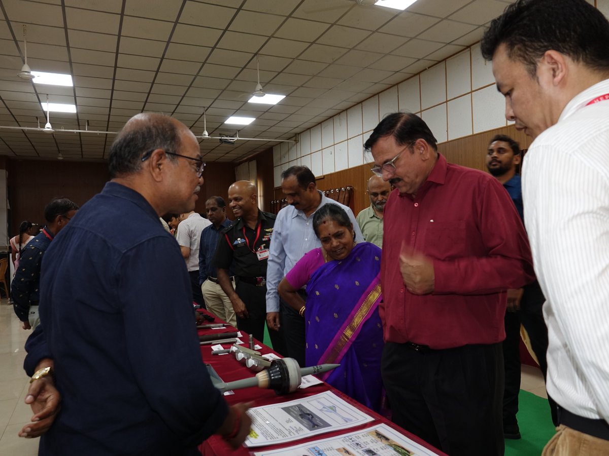 PRO_HEPF's tweet photo. HEPF, a unit of Munitions India Ltd, organized an exhibition on 30 Sept 2025 at HEPF Recreation Club on the occasion of MIL Raising Day celebrations, showcased a range of Anti-Tank Ammunitions and Anti-Submarine Naval Rockets to the general public.
#MILRaisingDay #HEPF https://t.co/cMhWZbZpDd