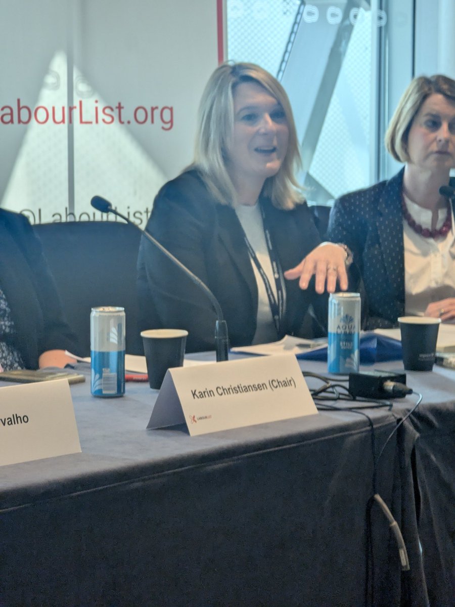 ukEdge's tweet image. .@ukEdgeCEO emphasises that we need to start connecting employers to education far earlier in the curriculum and ensure there are multiple routes to success.