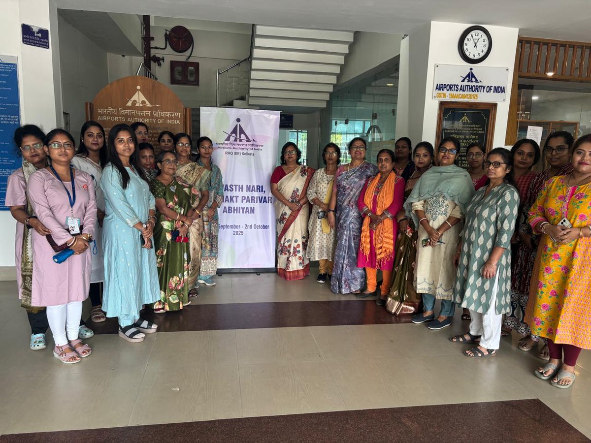 aairhqer's tweet image. Under Swasth Nari Shashakt Parivar Abhiyaan, a POSH awareness session was led by RED-ER Smt. Nivedita Dubey at RHQ-ER, reinforcing AAI’s commitment to a safe, secure &amp;amp; inclusive workplace for women. 
#POSH #WomenEmpowerment #SafeWorkplace #AAI
@AAI_Official @MoCA_GoI