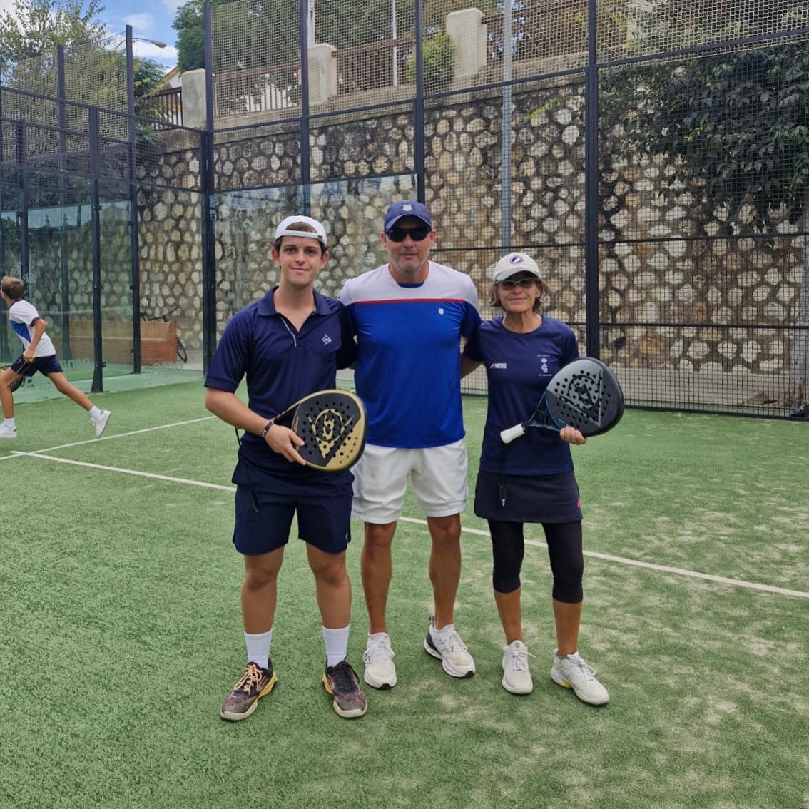 📸 Ayer comenzó la temporada 2025/26 de la Escuela de 🎾 padel del Real Círculo de Labradores 👏 #EscuelasDeportivas #Rcl #pádel