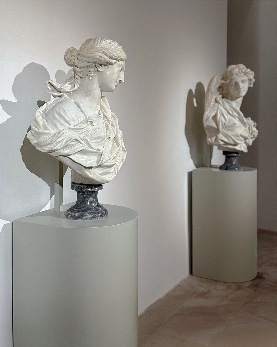 Inaugurato il nuovo allestimento del Quarto del Priore: la Certosa di Padula si conferma luogo accogliente e accessibile, presidio di cultura e partecipazione per il territorio.
Un lavoro corale che unisce tutela, ricerca e innovazione. Vi aspettiamo.
#CertosaDiPadula