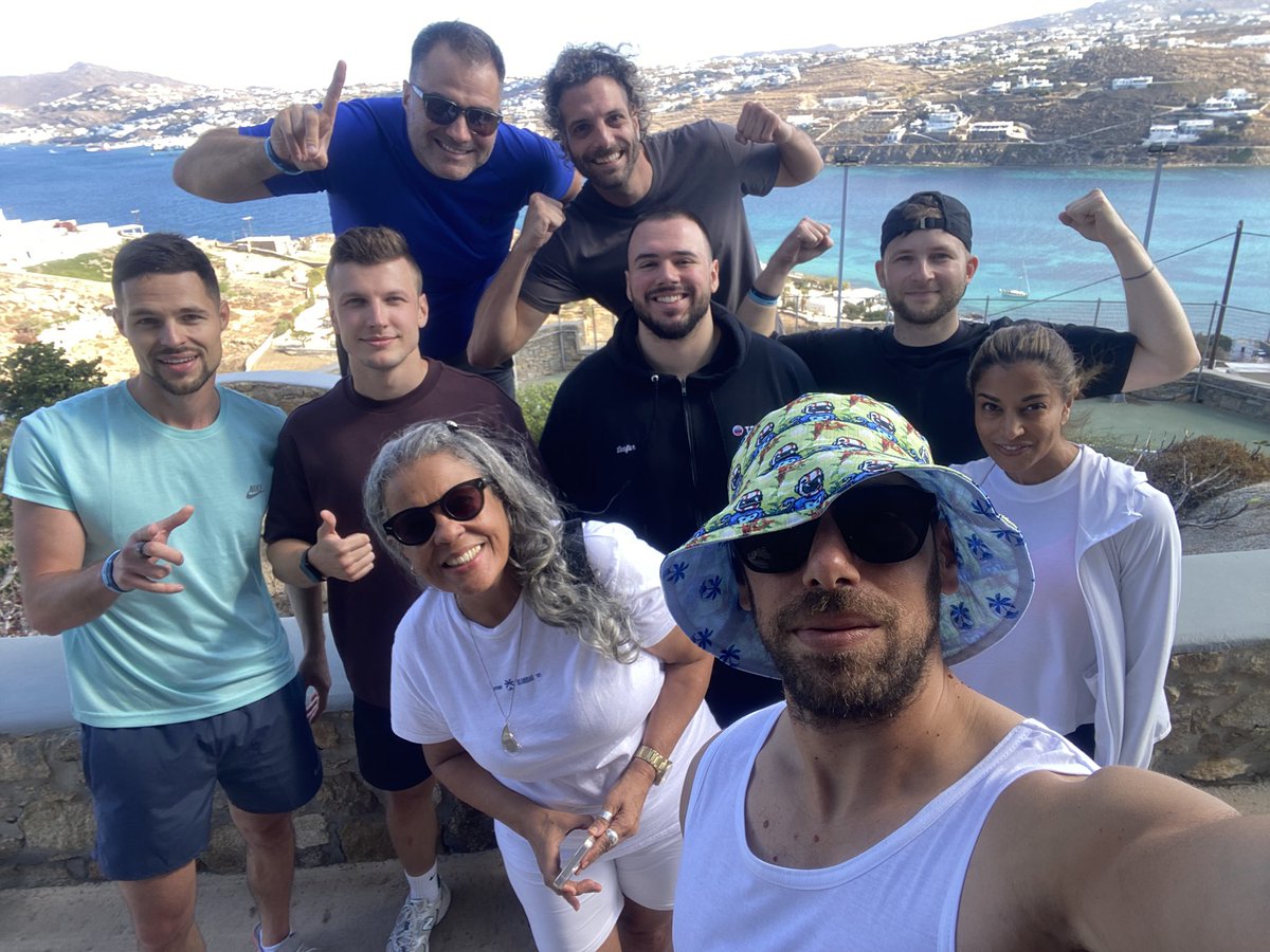 Morning wellness at <a href="/islanddao/">IslandDAO 🏝️</a> with the most amazing group!!
Thank you guys!!
Lfggg <a href="/solmanatdao/">COMMUNITY AND GOVERNANCE</a> 🔥🔥🔥🔥
