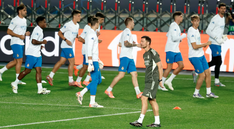 111 - El <a href="/realmadrid/">Real Madrid C.F.</a> ha vencido a 111 rivales distintos en la Copa de Europa/<a href="/LigadeCampeones/">Liga de Campeones</a>, más que nadie. Los únicos equipos a los que se ha enfrentado sin ganar – de los 114 clubes ante los que ha jugado – son Arsenal (4 veces), AEK Atenas (2) y Lille (1). Novedad

#UCL