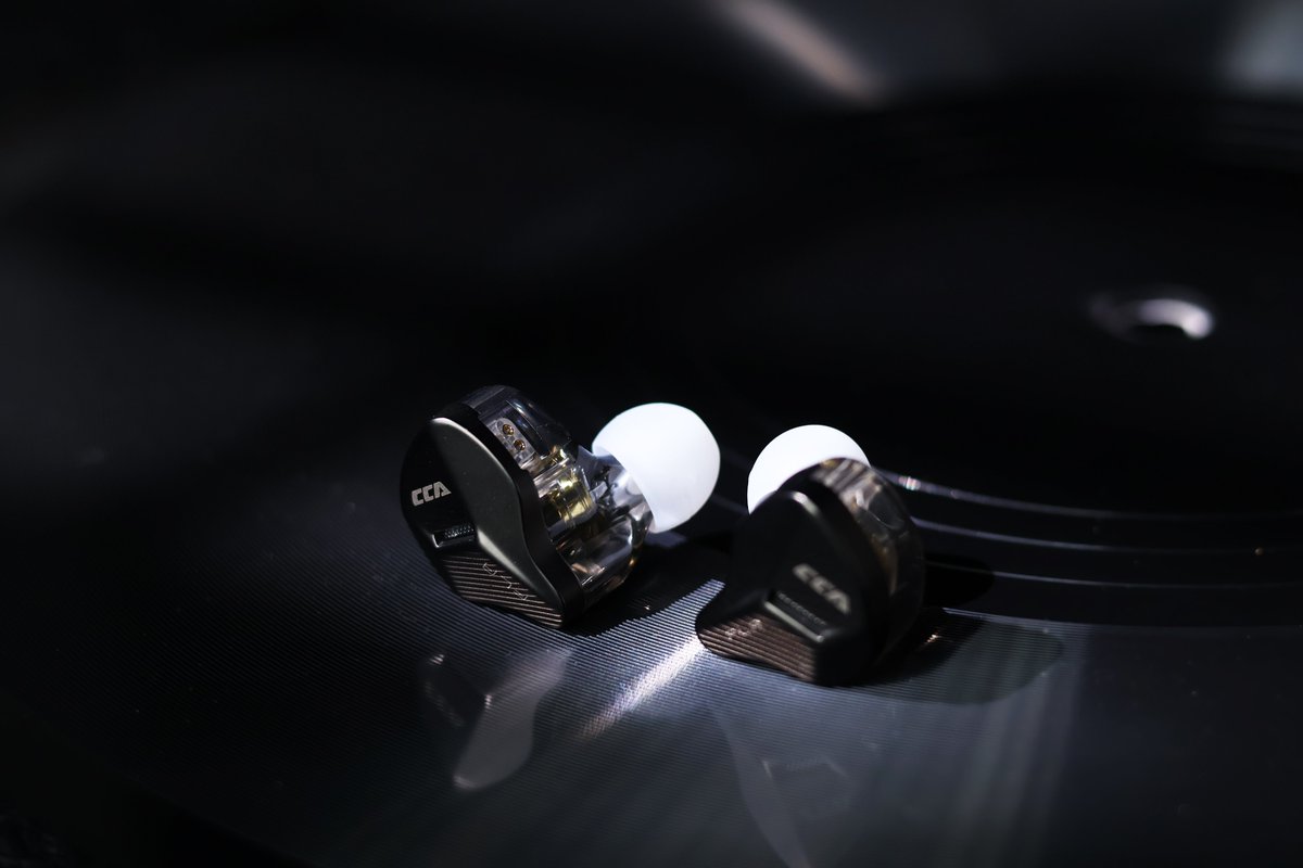 CCAHiFi's tweet image. CCA FLA HiFi Earphones

#HiFi #Audiophile #PremiumSound #MusicIsLife #iPhone17 #headphone #HiFiSound #BestValueAudio #hifirushgame #MusicLovers #xiaomi #高音質 #ハイレゾ #音楽好きな人と繋がりたい #イヤホン好きな人と繋がりたい #音フェチ