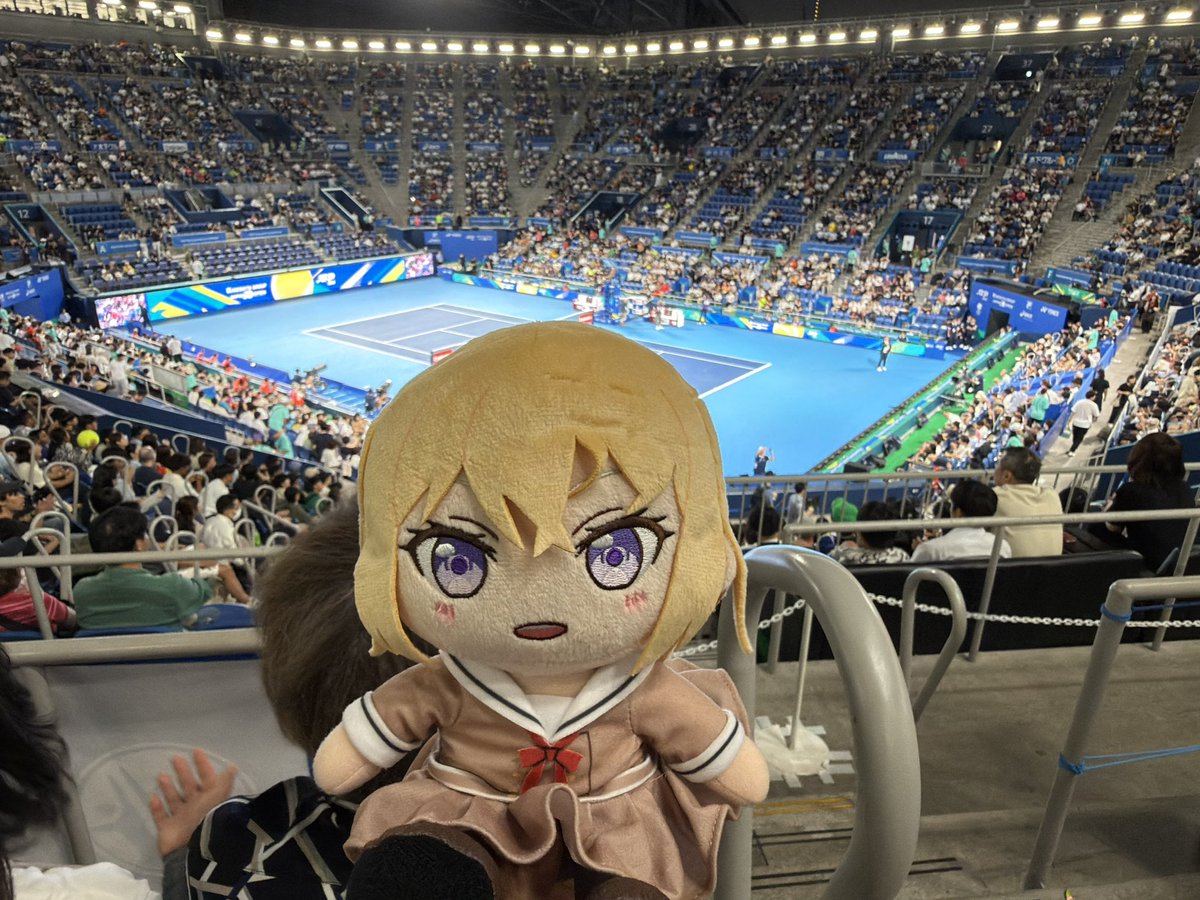 Emo199111's tweet photo. アルカラス見に来た https://t.co/2cNpdPWIw6