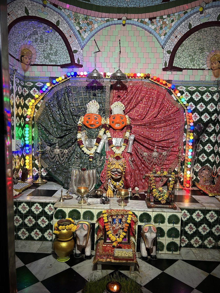 jitendravala6's tweet photo. @prafulkpatel Respected Honorable Administrator Sir. UT of DNH. DD. LAKSHADWEEP 
AMBE maat ki Jay Har Har Mahadev 🙏 https://t.co/wweFVSLUEJ