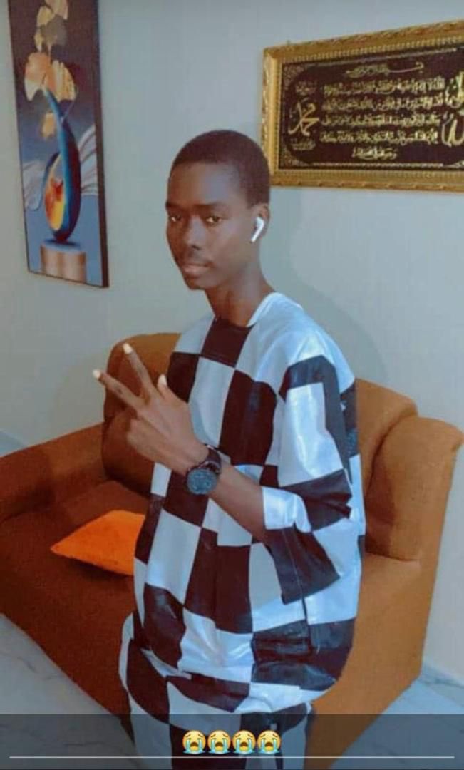 ⸻

🙏🏽 Triste nouvelle 🙏🏽
Un de nos domou Papa vient de nous quitter. Nous prions Allah de lui accorder Son infinie miséricorde, de lui ouvrir les portes du Paradis et de réconforter sa famille en cette dure épreuve.
Qu’Il repose en paix dans la lumière éternelle.