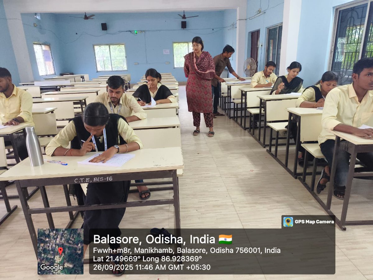 CTEBalasore's tweet photo. A Swachhata Awareness Competition was organized at CTE, Balasore on 26th September 2025 as part of the ongoing “Swachhata Hi Seva Parv”. Students actively participated by presenting their ideas, poems, songs, posters, and speeches.
@DHE_Odisha
@ncte_official
@OdishaOshec https://t.co/dsfBLyzK9S