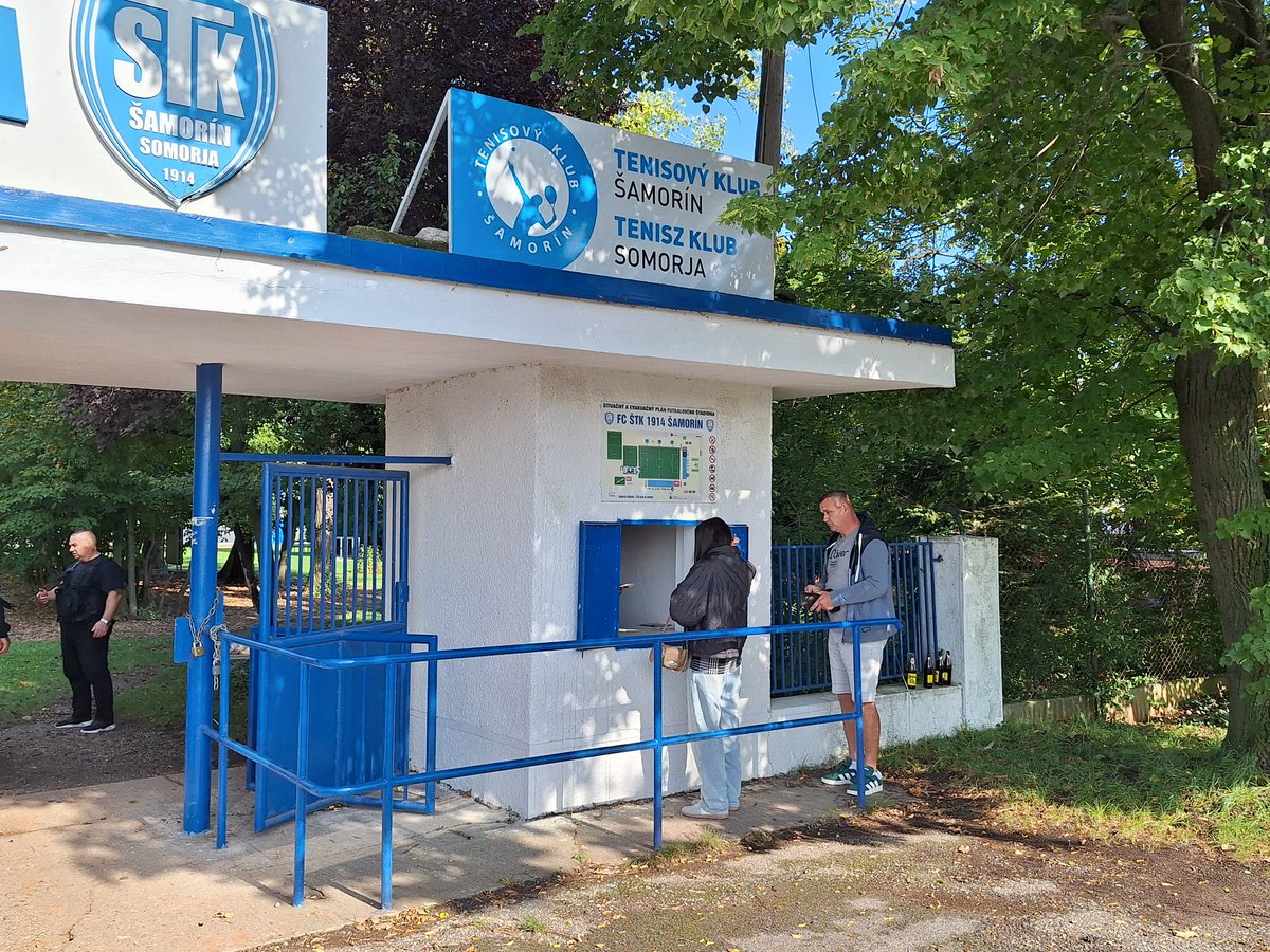 niek92jansen's tweet photo. #TicketboxTuesday
Pomlé Stadium, Šamorín, Slowakije 📍🇸🇰
FC ŠTK 1914 Šamorín ⚽
#ŠTKŠamorín #FCViOn #Šamorín #ZlatéMoravce #MONACObetliga #Slowakije #Slovakia #groundhopping https://t.co/lERT0iIk04