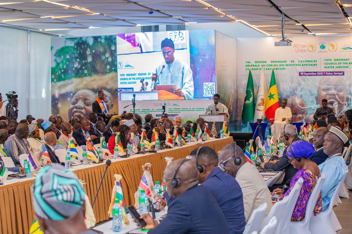 amcowafrica's tweet image. Africa unites behind the #AfricaWaterVision2063andPolicy. Water &amp;amp;sanitation are placed at the heart of #Agenda2063 – assuring prosperity, peace &amp;amp; resilience for generations @_AfricanUnion @Mha_Gouv  #AMCOW #AfricaWeWant #watersecurity #valuingwater