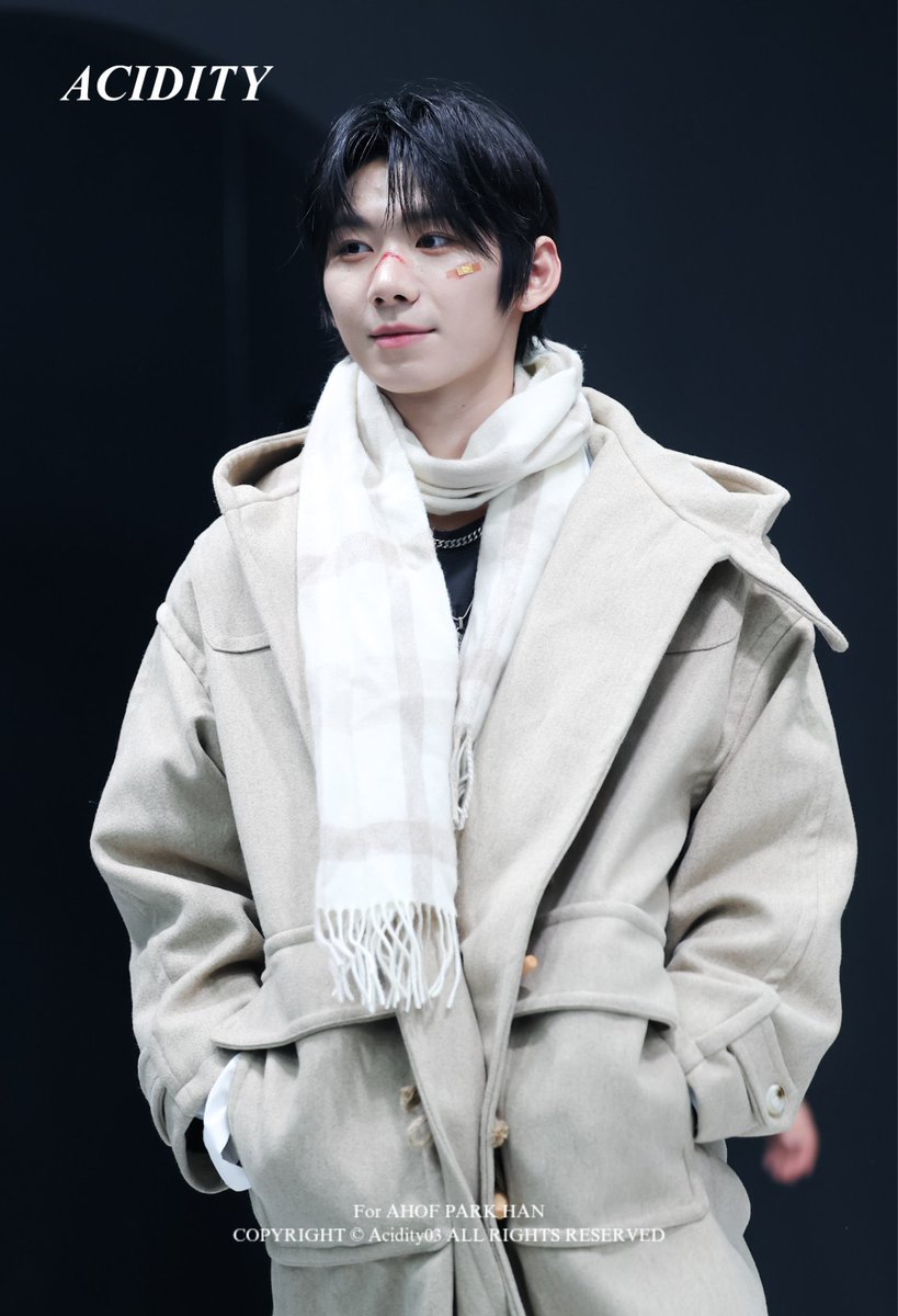 jvstjwn's tweet photo. @hanilemonsoda01 @ahofszn @yxnxpxrk @eyjayhan_
#AHOF #아홉 #HAN #박한
FEELING 22 WITH HANI
#HANforgettableDay
#달콤한이_데이
#HappyHanDay https://t.co/N8S1561Frm