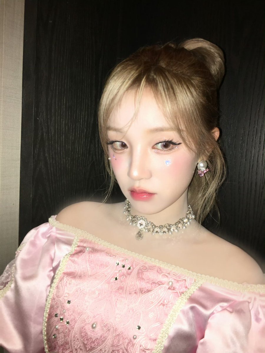 0923feed's tweet photo. yuqi weibo update https://t.co/BoYfgciIkn