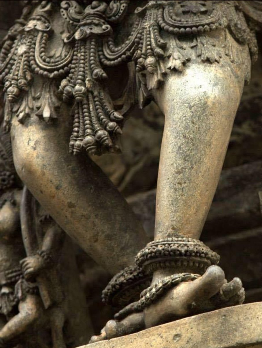 Only Notice the Foot tapping ...