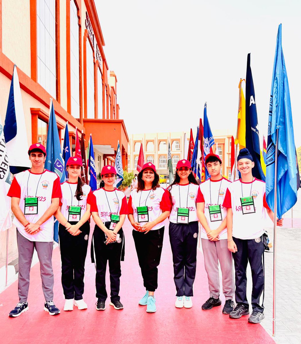 ModernRoad's tweet photo. The 57th RSIC 2025 hosted in Dubai from 19th to 25th Sept with the theme “Beyond the Dunes”
The Modern School delegation, actively engaged in cultural, environmental, and service-based activities. Round Square Rocks!
@r0undsquare https://t.co/MugS5SCgXF