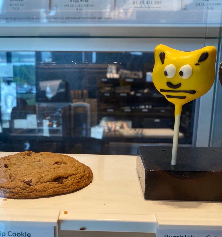 tatsu looking at his iron-clad plan for his extended 'Momo Amnesia' arc, spanning 60 chapters, after reading everyone saying they can't wait for it to be over in 10
#Dandadan #Dandadan210