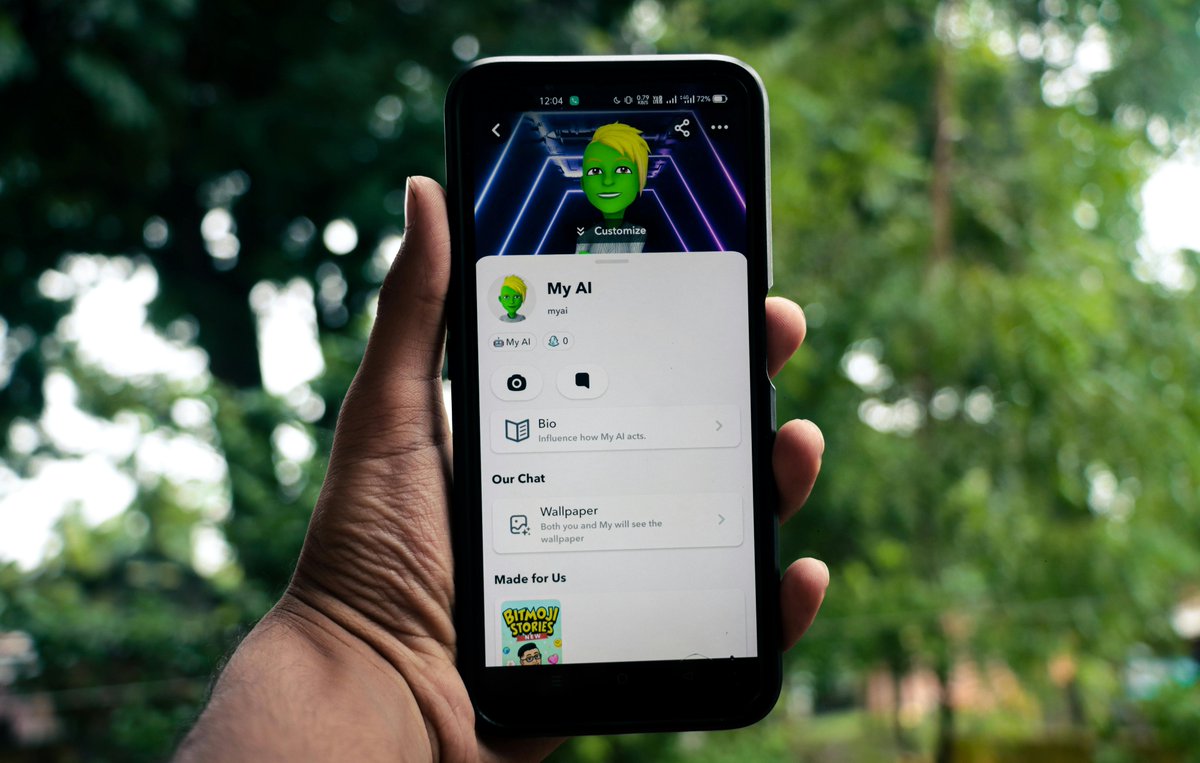 Turrbootool's tweet image. 🚀 Unlock the future of social media with AI! Turrboo&apos;s AI Assistant transforms how you engage, create, and analyze content. Ready to take your social strategy to the next level?

Explore now: turrboo.com/features/ai-as… 

#AIinSocialMedia #Turrboo #AI #SocialMediaTools #Marketing