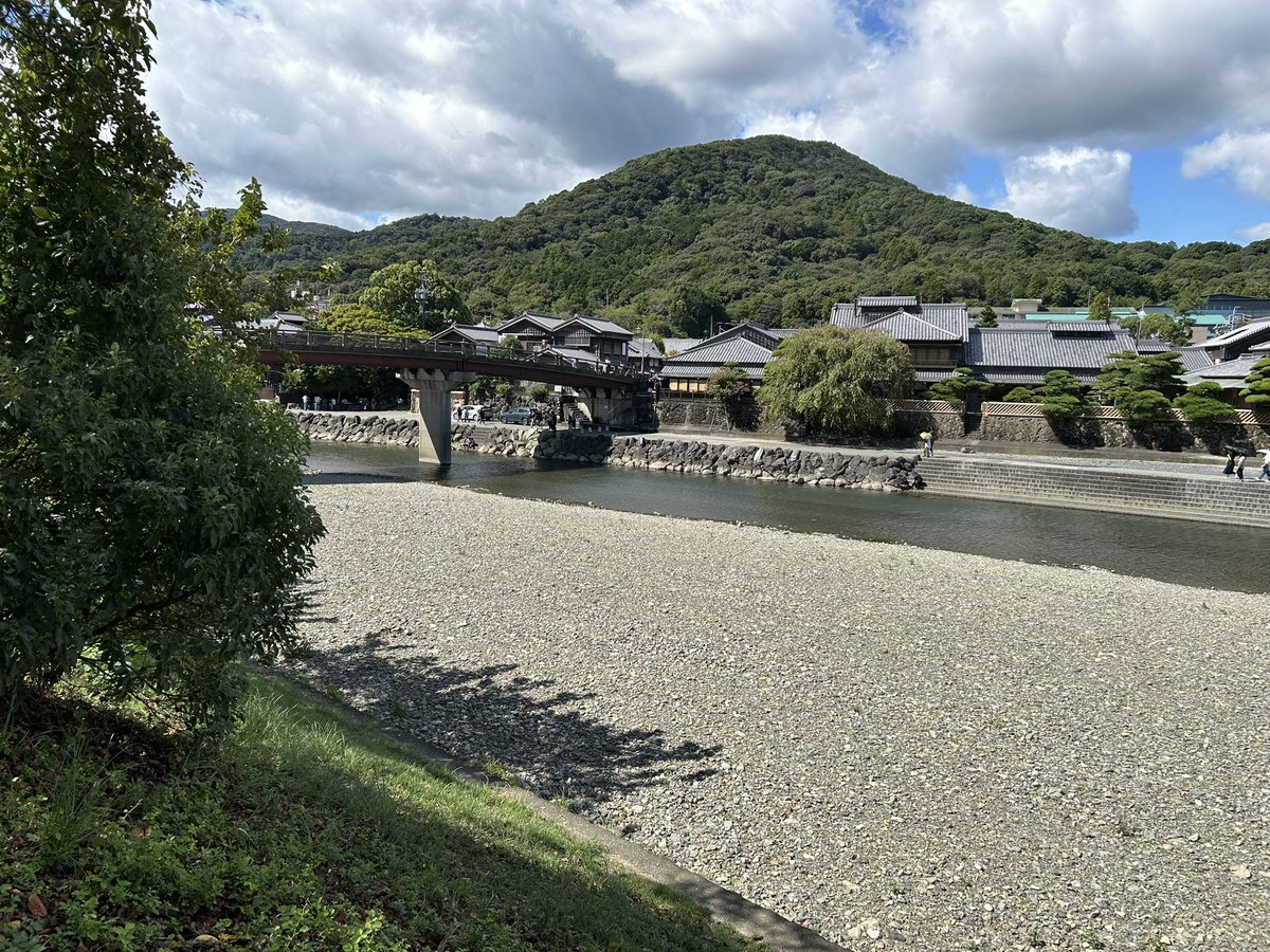 NAO195657's tweet photo. 初づくし。
ロンツーしても体は痛くならなかった、さすがVスト

茨城🏠→浜松⛺️→伊勢神宮⛩️→浜松⛺️→犬山城🏯→飯田♨️→茨城🏠

初ロンツー
初キャンプ
初お伊勢参り
初犬山城 https://t.co/BFdj3SlBTc