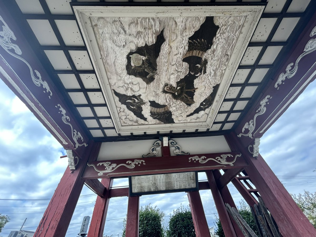 hiroshixhasuki's tweet photo. 木部城主の木部範虎は源範頼の後裔を称し箕輪城主長野業政に仕えた。
上野侵攻を行う信玄と主と共に戦うが業政が没し子の業盛の代で主家が滅亡。武田氏に服属し滅亡の天目山の戦いまで付き従った。
範虎の妻は業政の娘。夫の戦死の報を受けて城の背後にある榛名山で入水しその後龍神になったと伝わる。 https://t.co/xnMfXSq7fj