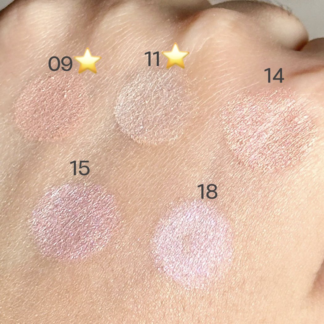 เชียร์ TCFS ตอนนี้สีเข้าเยอะมากๆค่า มีทั้ง warm tone ถ้าหยิบใช้บ่อย เบอร์ 11 เลยน้า