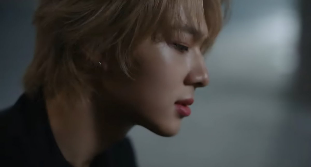 Hello_asian's tweet photo. ปล่อยมาแล้ว MV Leave Me With Your Love ซิงเกิ้ลเดบิวต์ เพลงภาษาเกาหลี ของนุนิว !!

NUNEW 1ST KOREA SINGLE
#LeaveMeWithYourLoveMV
#NuNew
แสงเอย ภาพเอย สวยมาก มู้ด แอนด์โทน ความแสงสวยๆที่เกาหลี มาครบ และ นุนิว เวอร์ชั่นนี้คือ หล่อ เท่ สุดๆ 😍 เฮียนิวมาก
ไปชม MV กันให้ด่วนๆ สมการรอคอยมาก!!

ตกใจมากเข้าไปดู คือ comment ไหลไวมาก สุดๆ จริงๆ ทุกคนรอคอยสิ่งนี้กันมากจริง
ยินดี กับน้องนิว ด้วย นะคะ เพลงเพราะ MV สวย น้องนิวเท่มาก  🎉✨️💕
MV 👉
https://t.co/yWTgZFIWxW