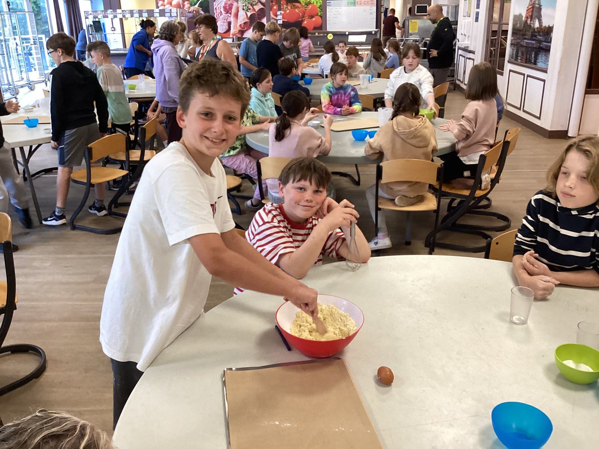 St Bart's_Haslemere (@bartsst) on Twitter photo 