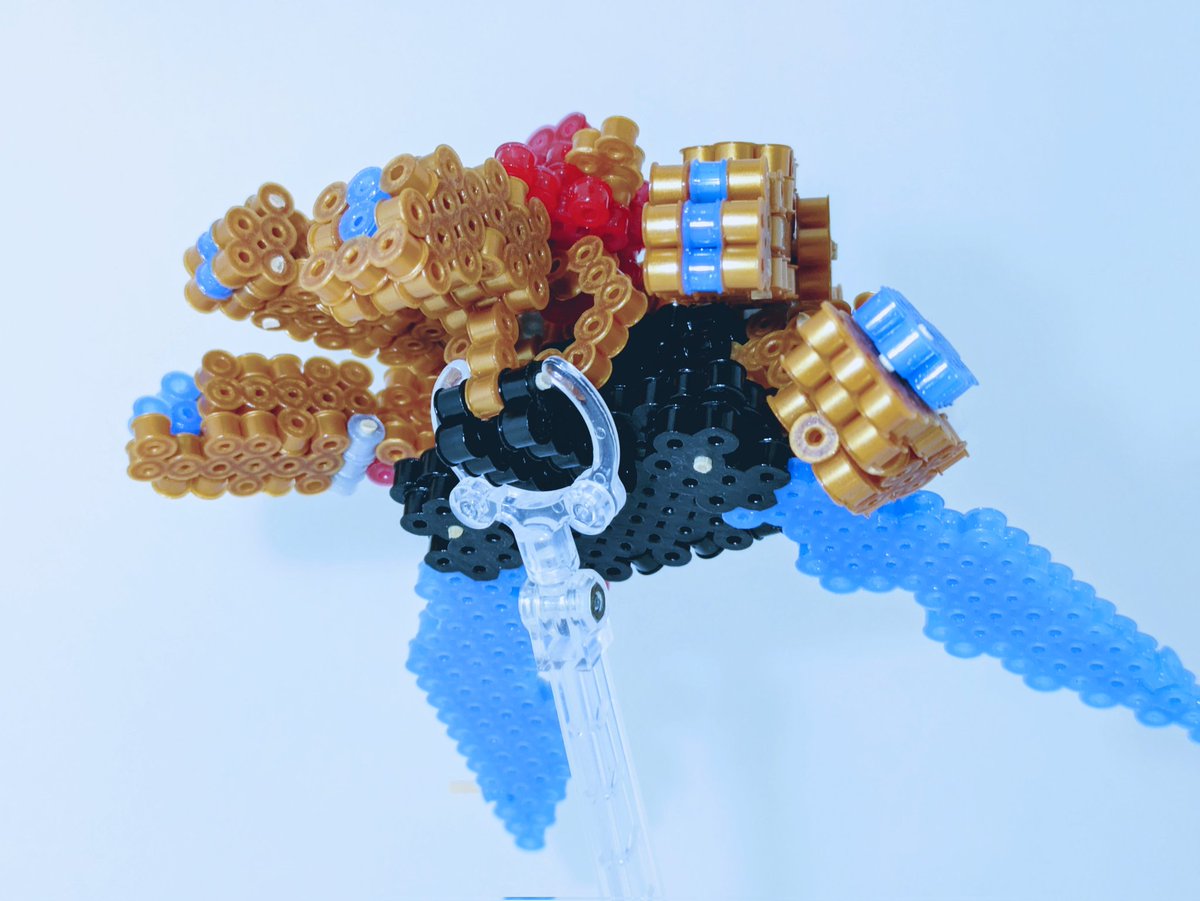 #テガソード レッド
最終メカの情報も出たので作ってみました。
#スーパー戦隊 #アイロンビーズ #ナンバーワン戦隊ゴジュウジャー #ゴジュウジャー