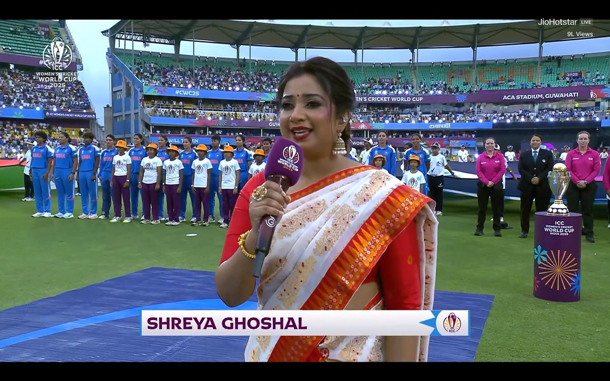 Shreya with Jana Gana Mana 🇮🇳

Goosebumps. What a start! ❤️