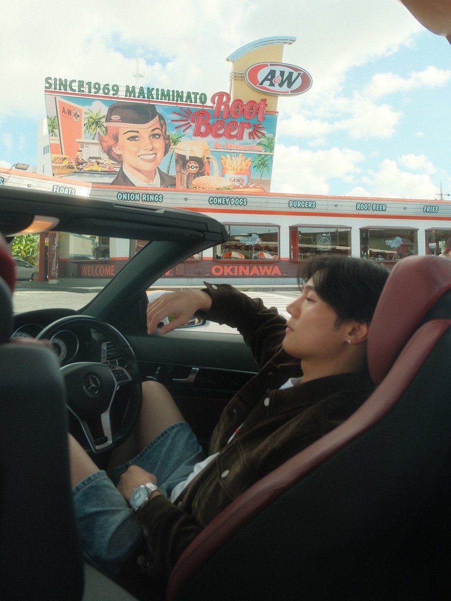 A&amp;W = Apple &amp; Waffle