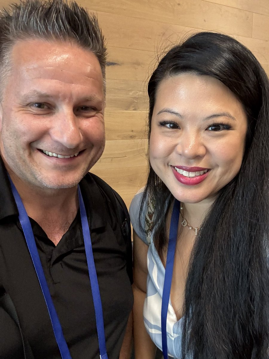 ladyleet's tweet image. Literally loved #commityourcode and seeing friends!
It’s so great to see what you’ve built @DThompsonDev! @marktechson @therealdanvega @1kevgriff @nickytonline
#cyc25 @CommitYourCode #cyc