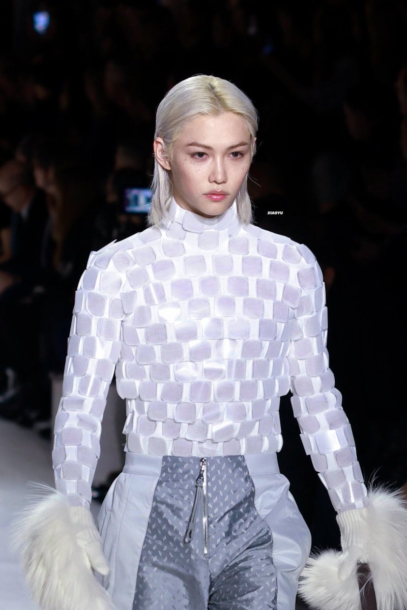BbokRisma's tweet photo. DROP THE TAGS FOR FELIX NOW!!

-10 colors 
-10 names

Goal : 1000 replies + 500 reposts 

FELIX PFW LOUIS VUITTON SS26
#FELIXxLVSS26 @LouisVuitton https://t.co/rFuehaivtY