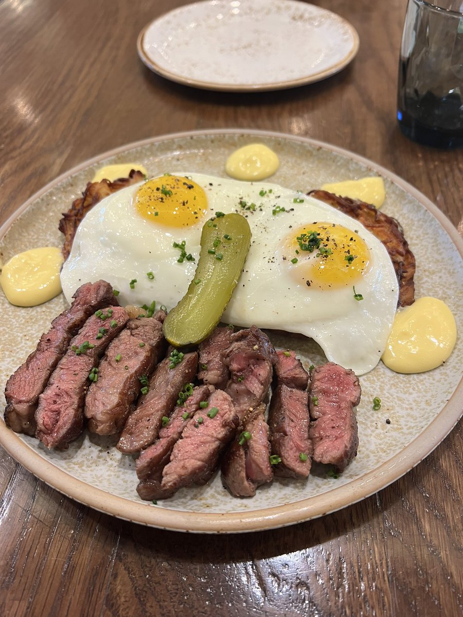 The Chef must hate me 🤣🤣🤣 Steak 🥩 and Eggs 🍳 Happy Breakfast #tuesdayvibe #Foodie #ETO