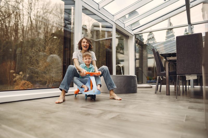concienciaeco's tweet photo. Cómo elegir el cerramiento perfecto para tu terraza según el clima y el uso
https://t.co/2oCAurOvfb
#medioambiente #arquitectura #arquitecturasostenible #eficienciaenergética #terrazas #cerramientos #confort #bienestar #casaseficientes #viviendasecoeficientes #vidrio #madera https://t.co/mgXFrOO01m