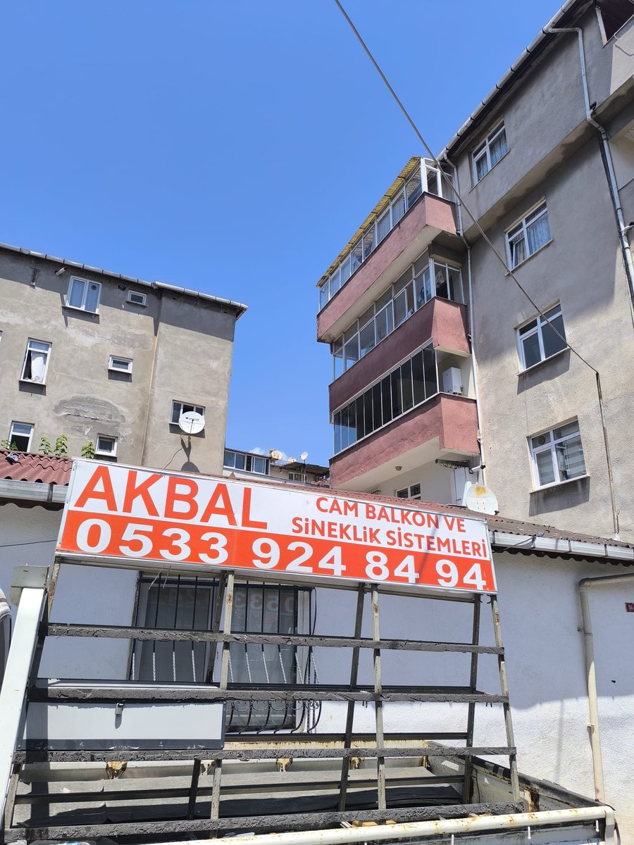 akbalcambalkon's tweet image. Ümraniye’ de Cam Balkon Çalışmamız #ümraniye #inkilap #cambalkom #katlanırcambalkon