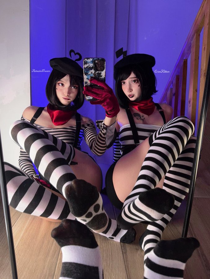 Send 🖤 for a treat in the dm (first 48 h)

Mime and Dash https://t.co/iIkkPSPSIz