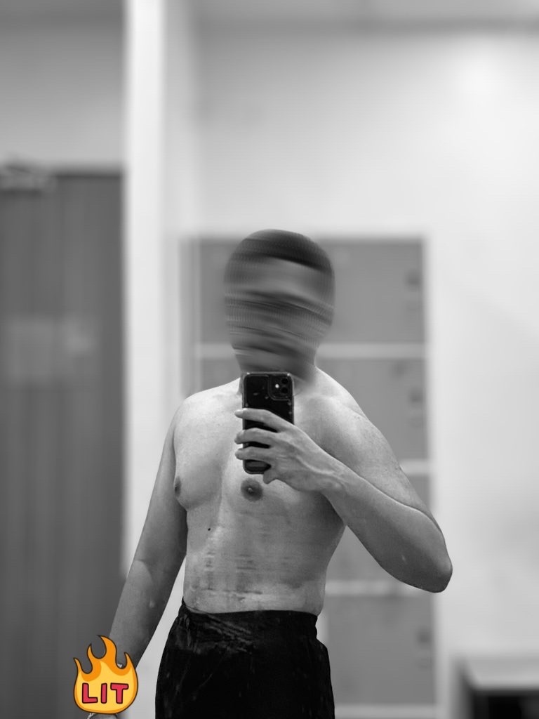 BUKAN BASE RATED tweet media