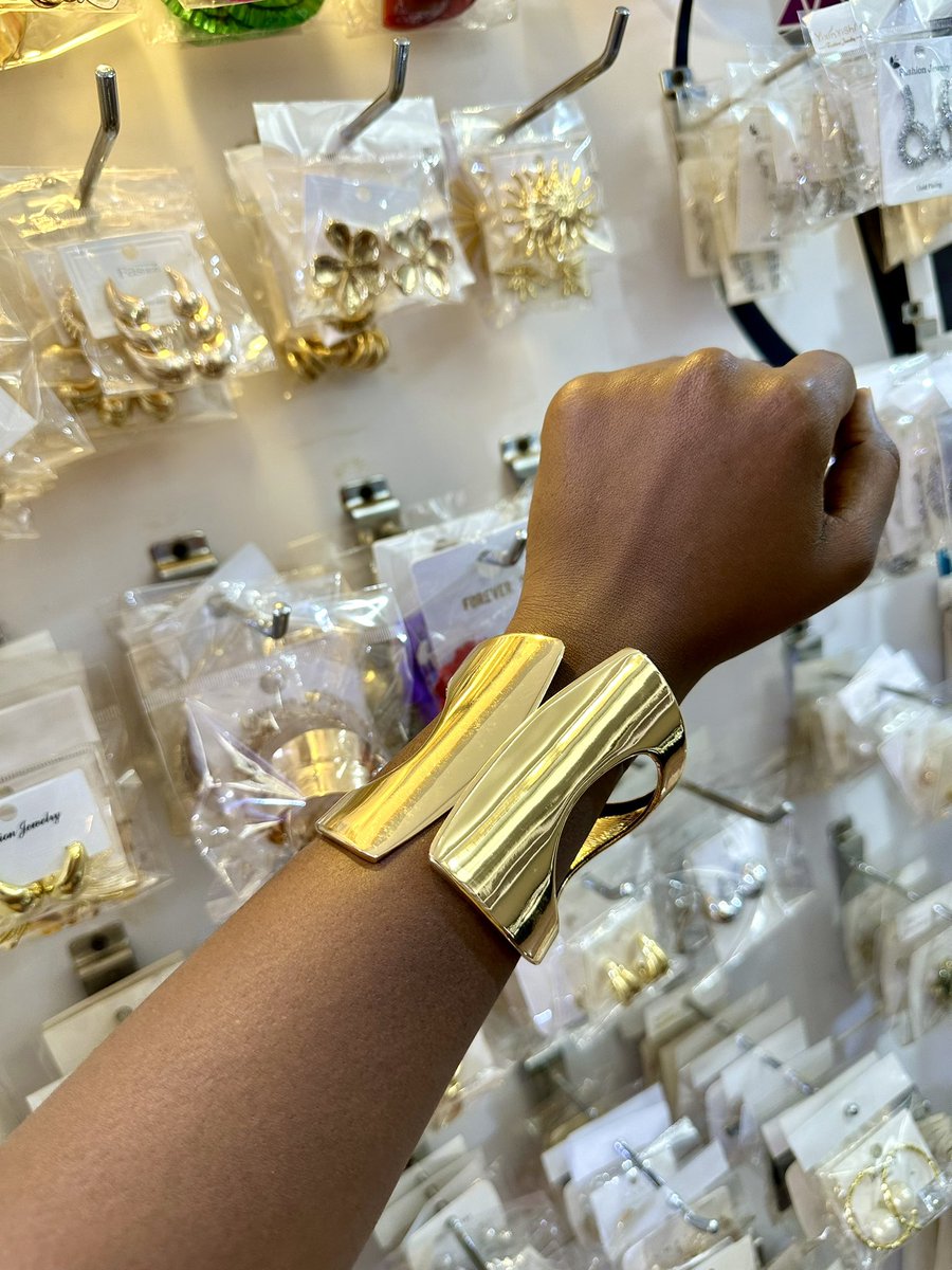 YourJewelleryPlug tweet media