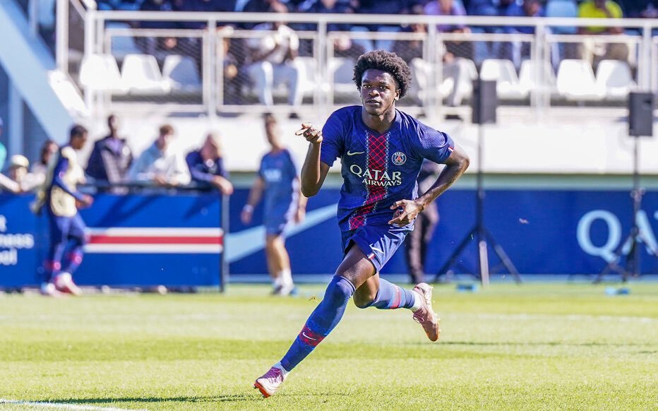 🚨🚨 OFFICIEL !!!

Nos titis Mathis Jangeal et Quentin Ndjantou intègrent le groupe pour le déplacement face à Barcelone avec Luis Enrique 🔴🔵

Un premier grand pas pour eux 👏✨