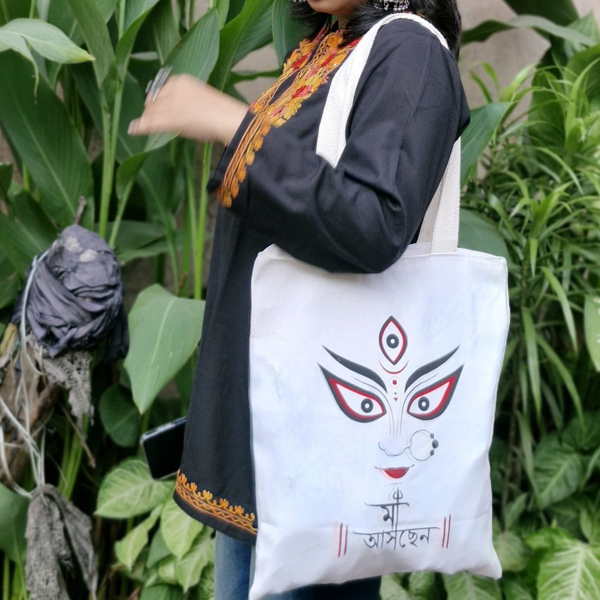 cat valentine 🇵🇸 (@ptylilvixen) on Twitter photo 