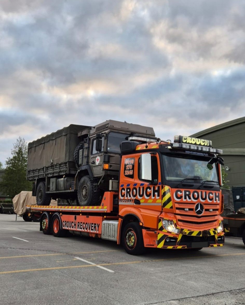 CrouchRecovery's tweet image. Our trucks will move anything. It isn&apos;t just cars, vans or commercial vehicles that we transport. 🪖

#CrouchRecovery #KeepYouMoving #OrangeArmy