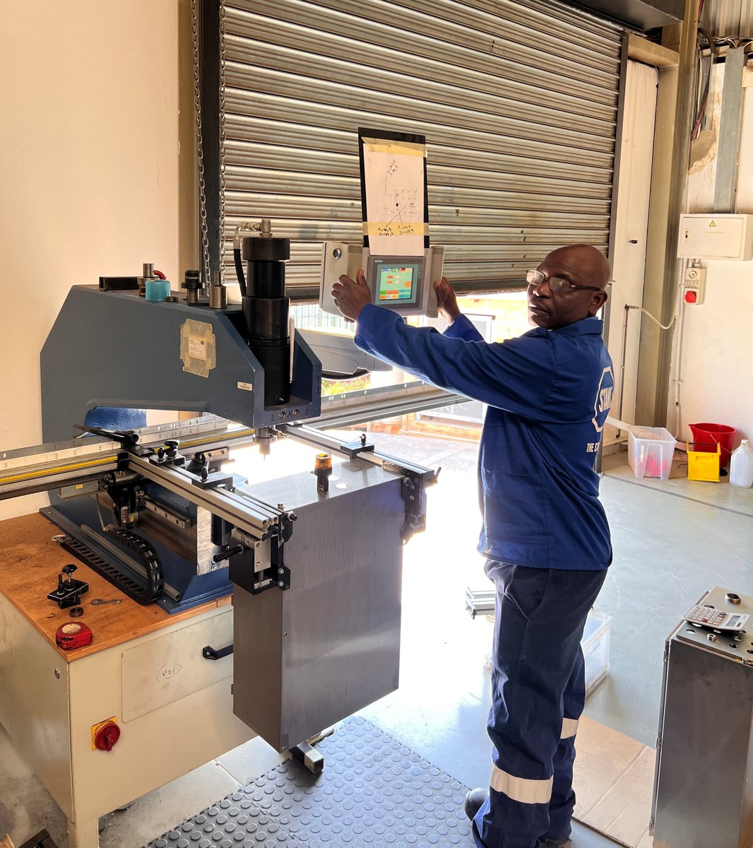 rstahlgroup's tweet image. 💛 Celebrating 50 years of R. STAHL Africa! 💛 Since 1975, we’ve delivered trusted #explosionprotection with local #expertise, custom solutions &amp;amp; lasting #partnerships. Thanks to our amazing #team &amp;amp; customers - here’s to 50 more years of safety &amp;amp; innovation! 🌍⚡